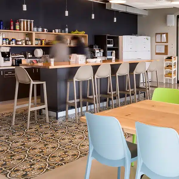 EARNIX, מגדל השחר, גבעתיים